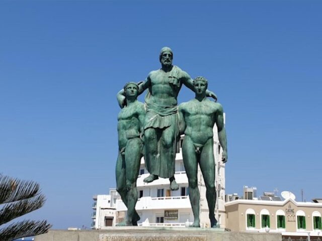 Памятник Диагорасу