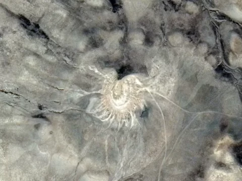 Гора Корсак-Бас. Спутниковый снимок Google Earth