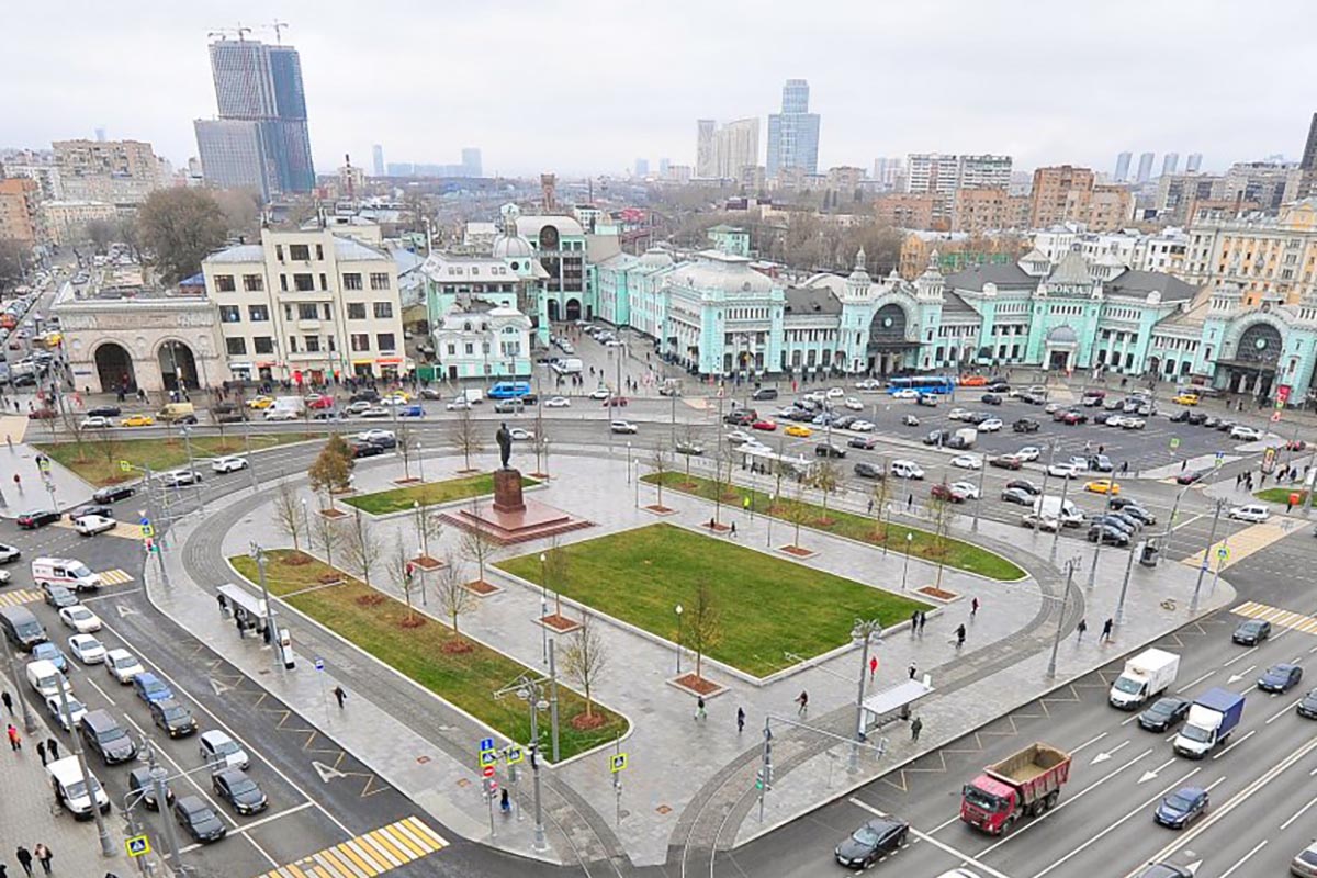 Площадь белорусского вокзала