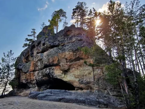 Пещера Кенесары, Боровое, Казахстан