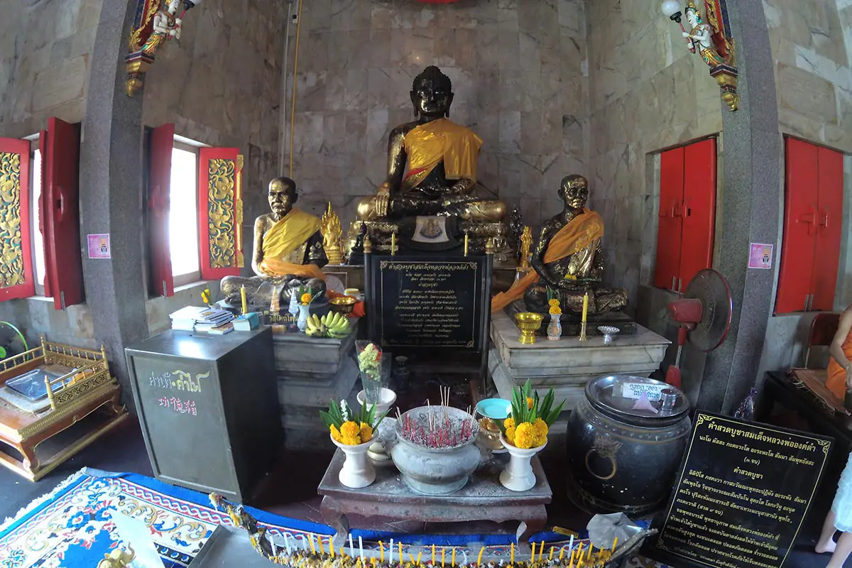 Храм Wat Ladthi Wanaram, Пхукет, Таиланд