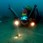 Бронзовая корона обнаружена во время подводных раскопок