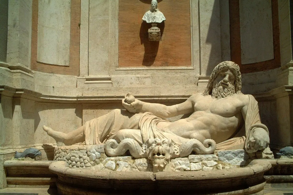 Фигура речного бога в Palazzo Doria Pamphilj