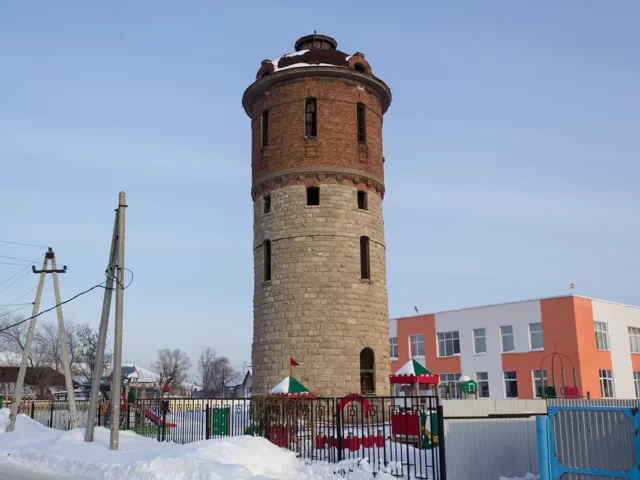 Водонапорная башня на Калининградской